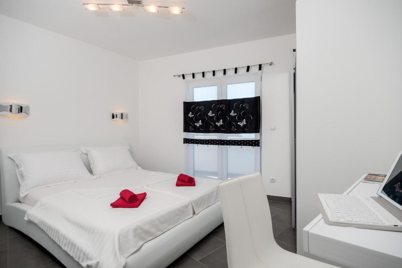 Sunny Biokovo Apartments Baška Voda Eksteriør bilde
