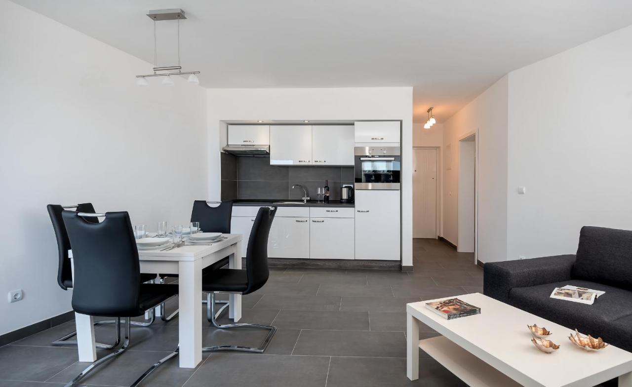 Sunny Biokovo Apartments Baška Voda Eksteriør bilde
